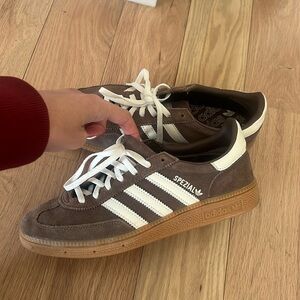 Adidas Spezial brown